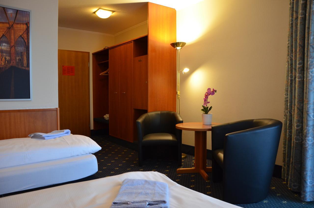 Karaman Group Hotel Bad Nenndorf Extérieur photo