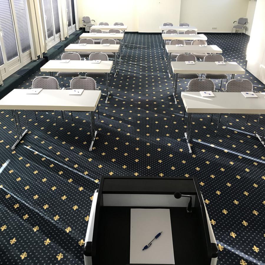 Karaman Group Hotel Bad Nenndorf Extérieur photo