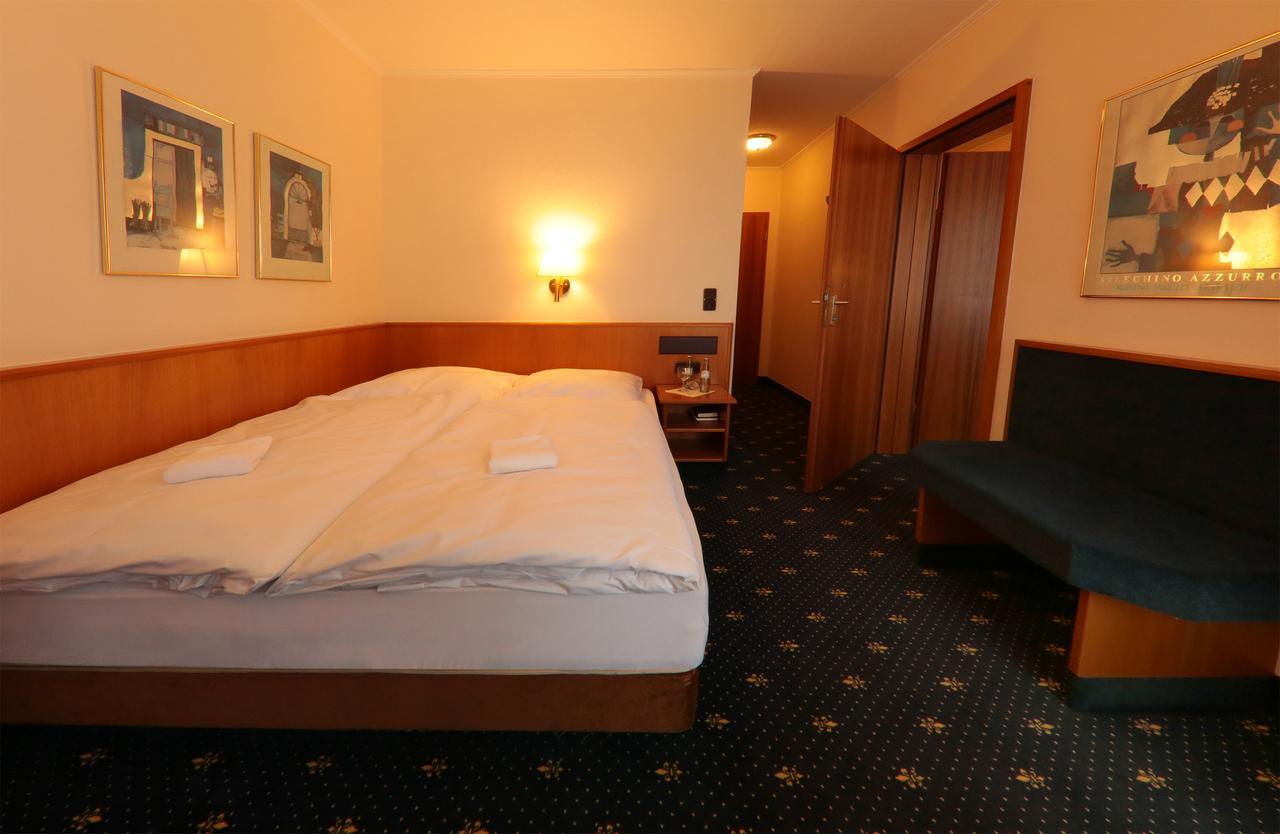 Karaman Group Hotel Bad Nenndorf Extérieur photo